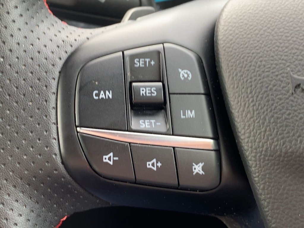 USED 2023 23 FORD FOCUS 1.0T EcoBoost MHEV ST-Line Estate 5dr Petrol Hybrid DCT Euro 6 (s/s) (125 ps) WINTER PACK+CARPLAY+NAV+1OWNER