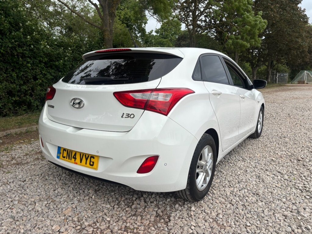 USED 2014 14 HYUNDAI I30 1.6 CRDi Blue Drive Active Hatchback 5dr Diesel Manual Euro 5 (s/s) (110 ps) &pound;ZERO DEPOSIT FINANCE