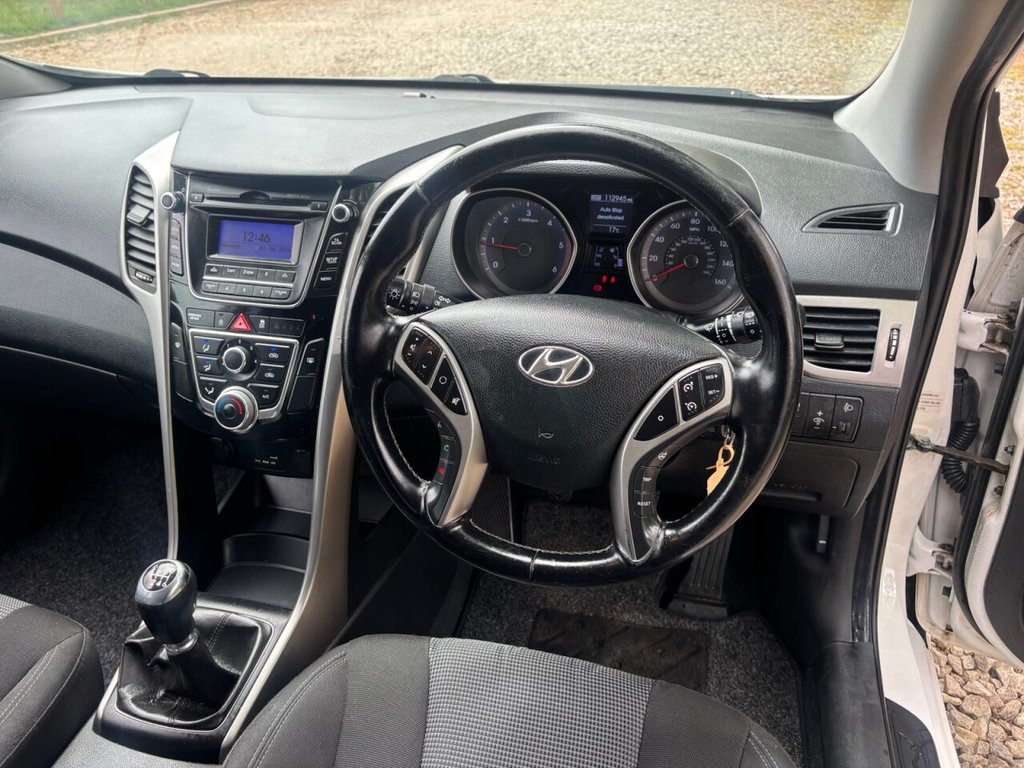 USED 2014 14 HYUNDAI I30 1.6 CRDi Blue Drive Active Hatchback 5dr Diesel Manual Euro 5 (s/s) (110 ps) &pound;ZERO DEPOSIT FINANCE