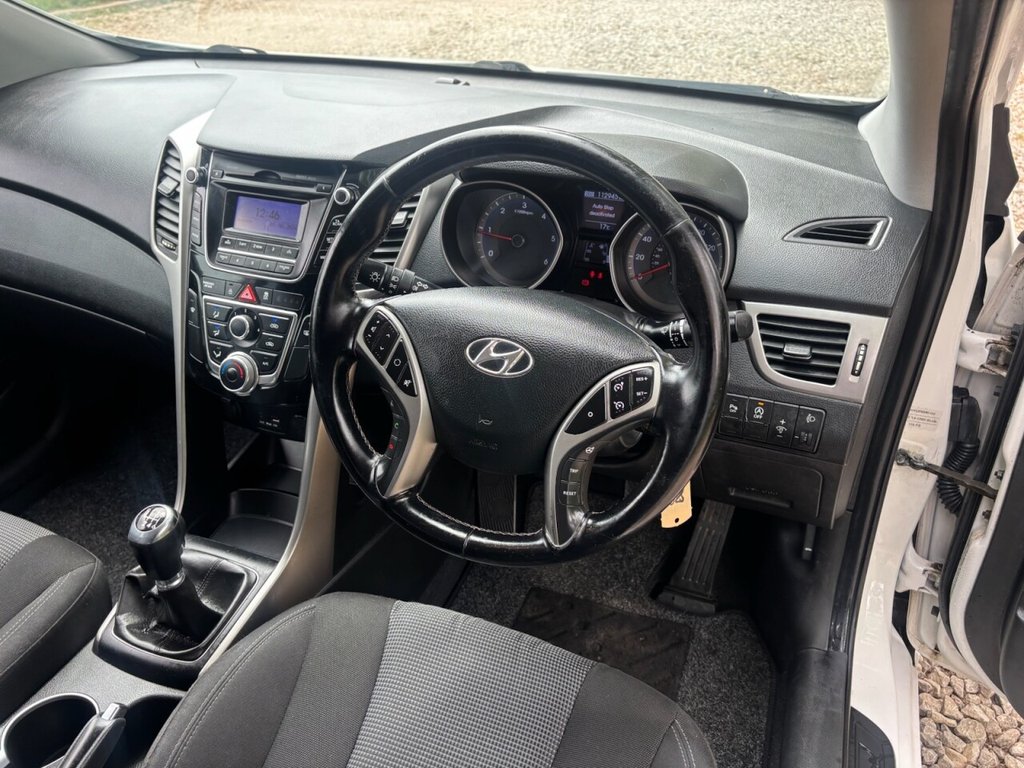 USED 2014 14 HYUNDAI I30 1.6 CRDi Blue Drive Active Hatchback 5dr Diesel Manual Euro 5 (s/s) (110 ps) &pound;ZERO DEPOSIT FINANCE
