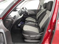 USED 2017 66 CITROEN C4 PICASSO 1.6 BlueHDi Selection MPV 5dr Diesel Manual Euro 6 (s/s) (120 ps) 17 INCH ALLOY WHEELS , REAR PARKING SENSORS , PANORAMIC ROOF WITH ELECTRIC BLIND , BLUETOOTH CONNECTIVITY AND STREAMING , CRUISE CONTROL , SERVICE HISTORY - LATEST MAY 2026