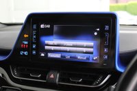 USED 2017 67 TOYOTA C-HR 1.2 VVT-i Dynamic SUV 5dr Petrol Manual Euro 6 (s/s) (115 ps) 
