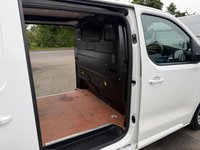 USED 2019 69 VAUXHALL VIVARO 1.5 Turbo D 2900 Sportive Panel Van 5dr Diesel Manual L2 H1 Euro 6 (s/s) (100 ps) 1 OWNER ONLY 44K AIR CON  COMES WITH MOT 1 YEAR AND SERVICE
