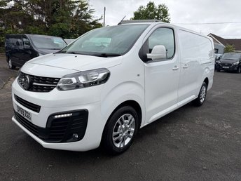 2019 VAUXHALL VIVARO 1.5 Turbo D 2900 Sportive Panel Van 5dr Diesel Manual L2 H1 Euro 6 (s/s) (100 ps) 1 OWNER ONLY 44K AIR CON  &pound;11995.00