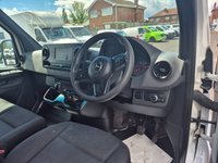USED 2020 20 MERCEDES-BENZ SPRINTER 2.1 214 CDI PANEL VAN 2dr Diesel Manual FWD L1 Euro 6 (143 ps) 2.1 ENGINE