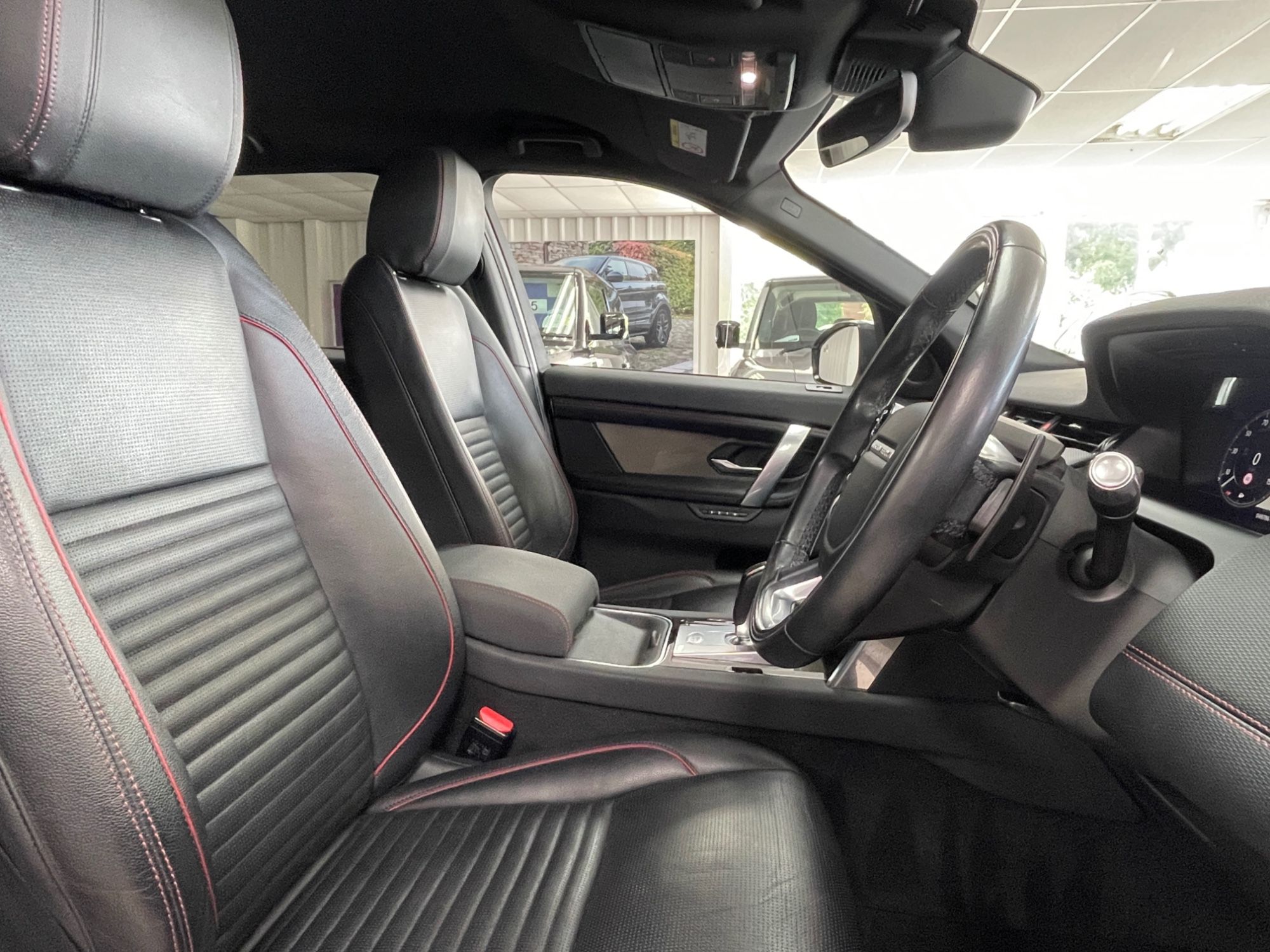 USED 2020 70 LAND ROVER DISCOVERY SPORT 2.0 D180 MHEV R-Dynamic SE SUV 5dr Diesel Auto 4WD Euro 6 (s/s) (180 ps) 