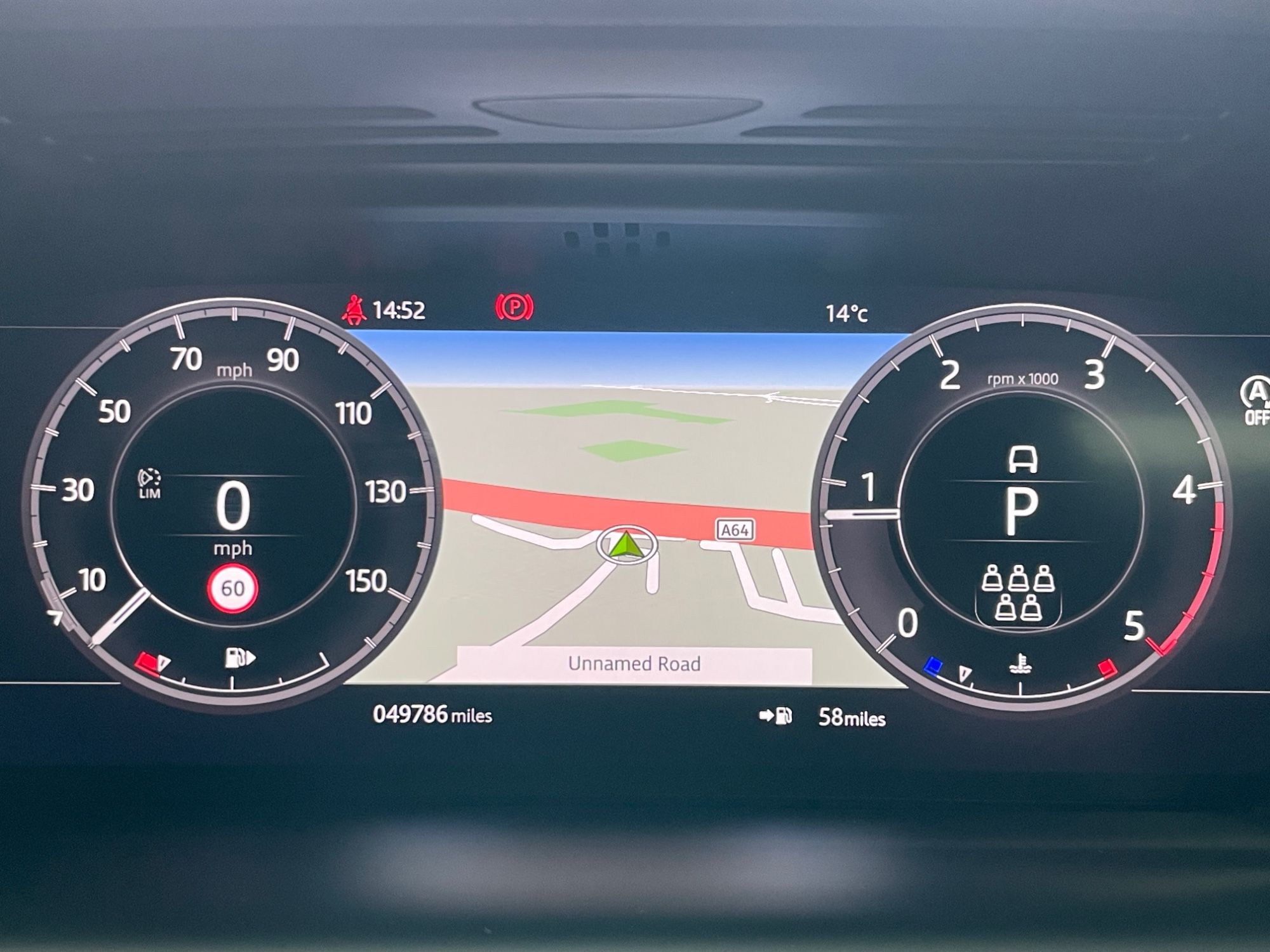 USED 2020 70 LAND ROVER DISCOVERY SPORT 2.0 D180 MHEV R-Dynamic SE SUV 5dr Diesel Auto 4WD Euro 6 (s/s) (180 ps) 
