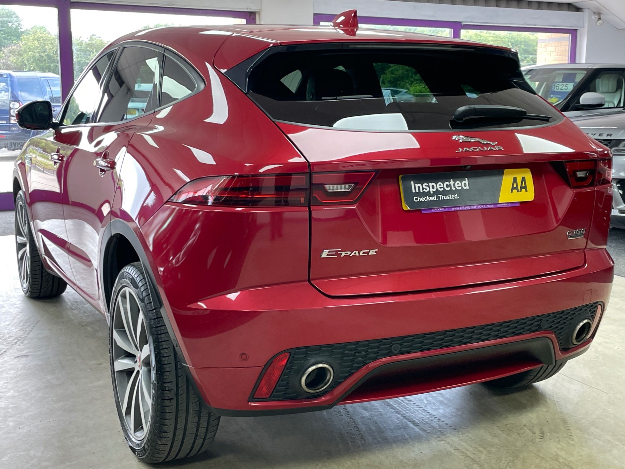 USED 2019 19 JAGUAR E-PACE 2.0 D180 R-Dynamic HSE SUV 5dr Diesel Auto AWD Euro 6 (s/s) (180 ps) 
