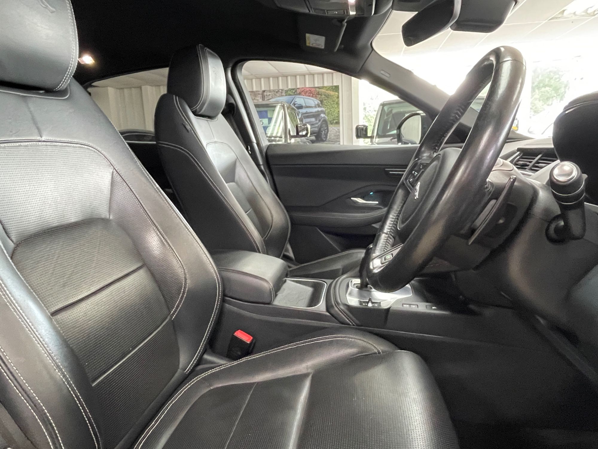 USED 2019 19 JAGUAR E-PACE 2.0 D180 R-Dynamic HSE SUV 5dr Diesel Auto AWD Euro 6 (s/s) (180 ps) 