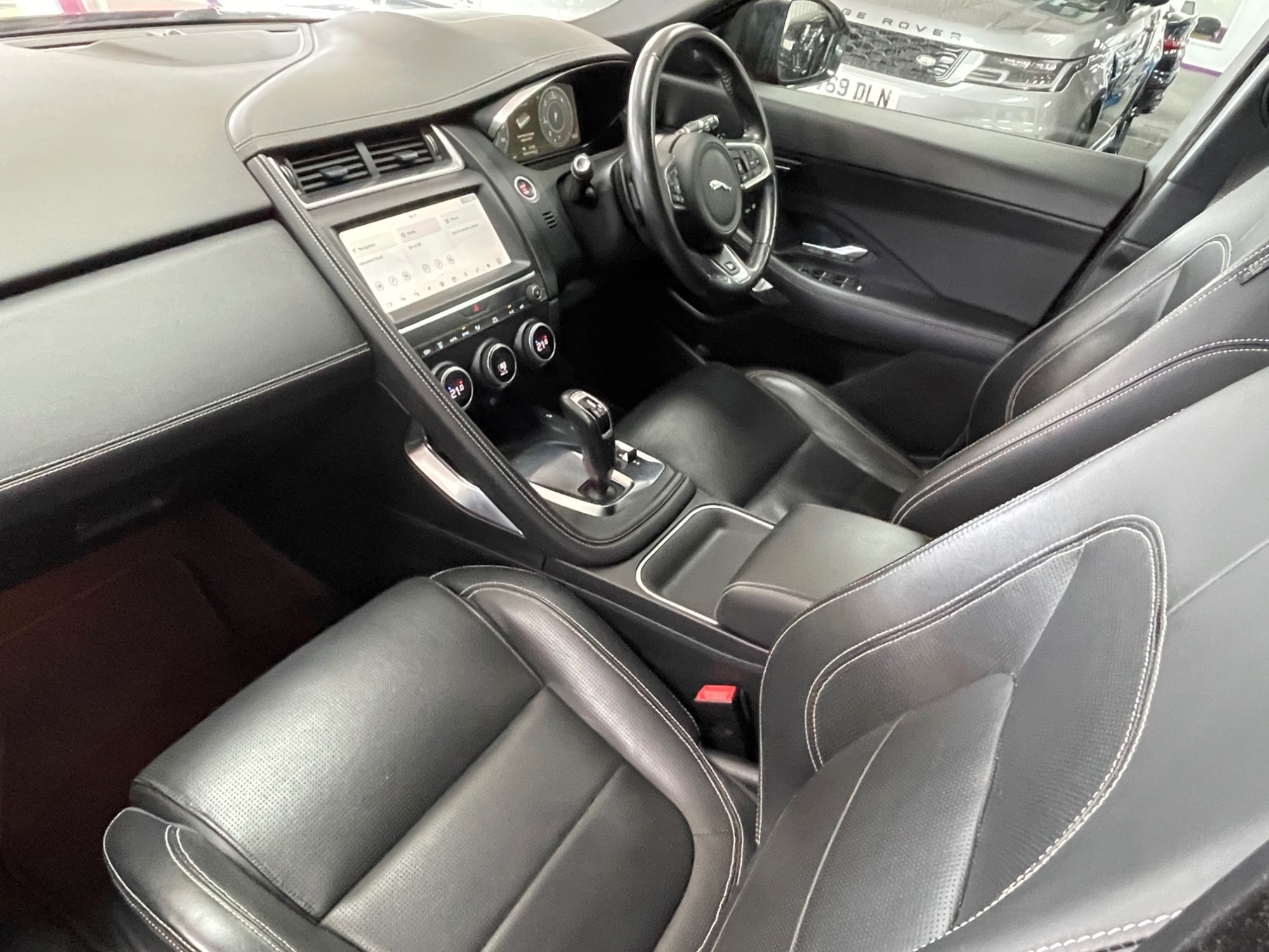 USED 2019 19 JAGUAR E-PACE 2.0 D180 R-Dynamic HSE SUV 5dr Diesel Auto AWD Euro 6 (s/s) (180 ps) 