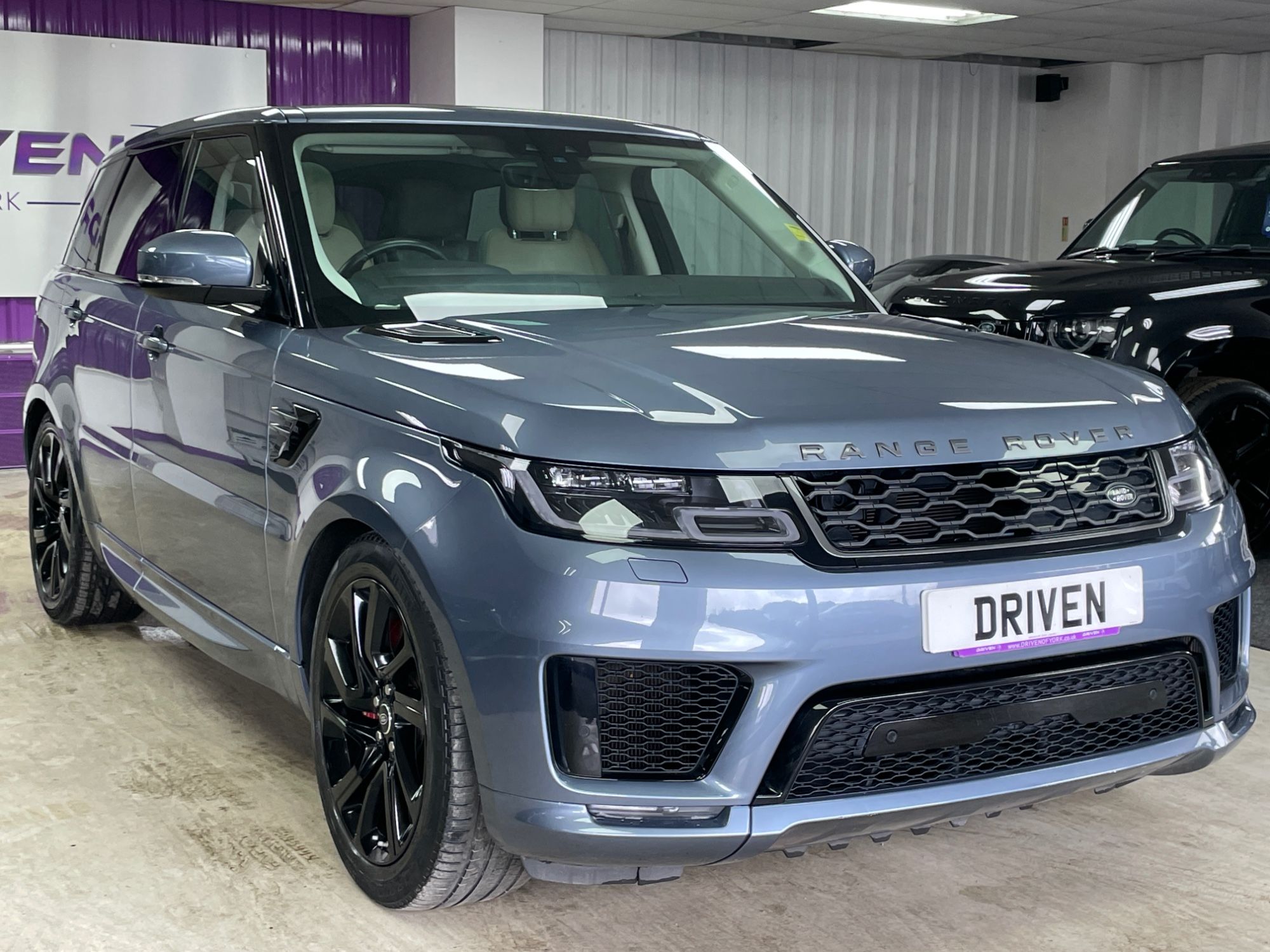 USED 2021 21 LAND ROVER RANGE ROVER P400 HSE 2.0 P400e 13.1kWh HSE GPF Dynamic SUV 5dr Petrol Plug-in Hybrid Auto 4WD Euro 6 (s/s) (404 ps) 