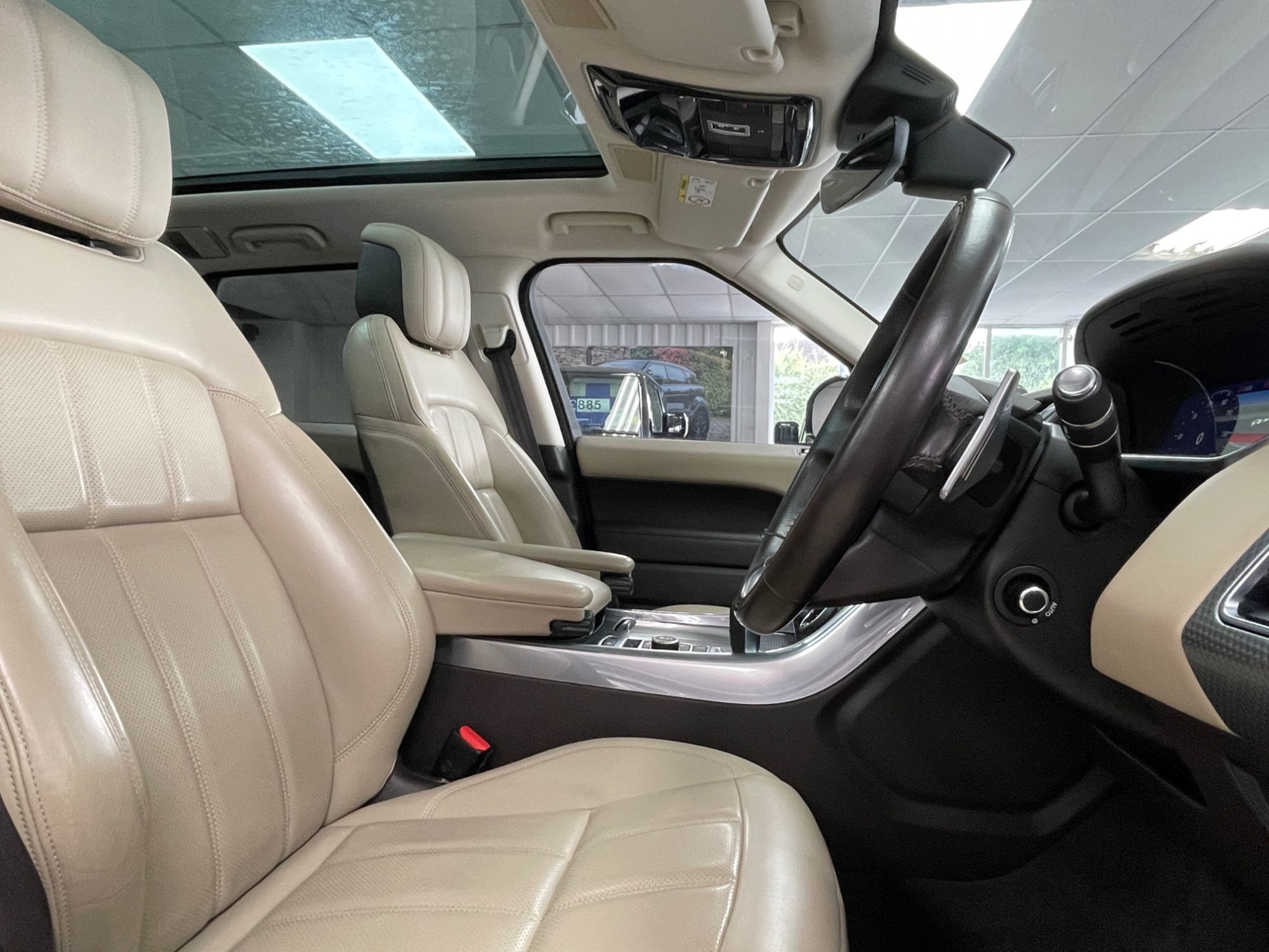 USED 2021 21 LAND ROVER RANGE ROVER P400 HSE 2.0 P400e 13.1kWh HSE GPF Dynamic SUV 5dr Petrol Plug-in Hybrid Auto 4WD Euro 6 (s/s) (404 ps) 