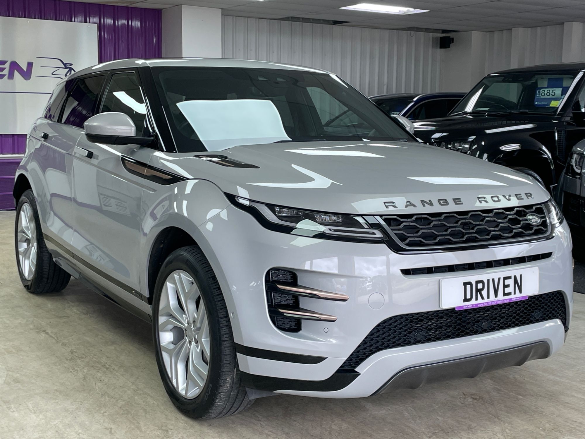 USED 2019 19 LAND ROVER RANGE ROVER EVOQUE 2.0 D180 R-Dynamic SE SUV 5dr Diesel Auto 4WD Euro 6 (s/s) (180 ps) 
