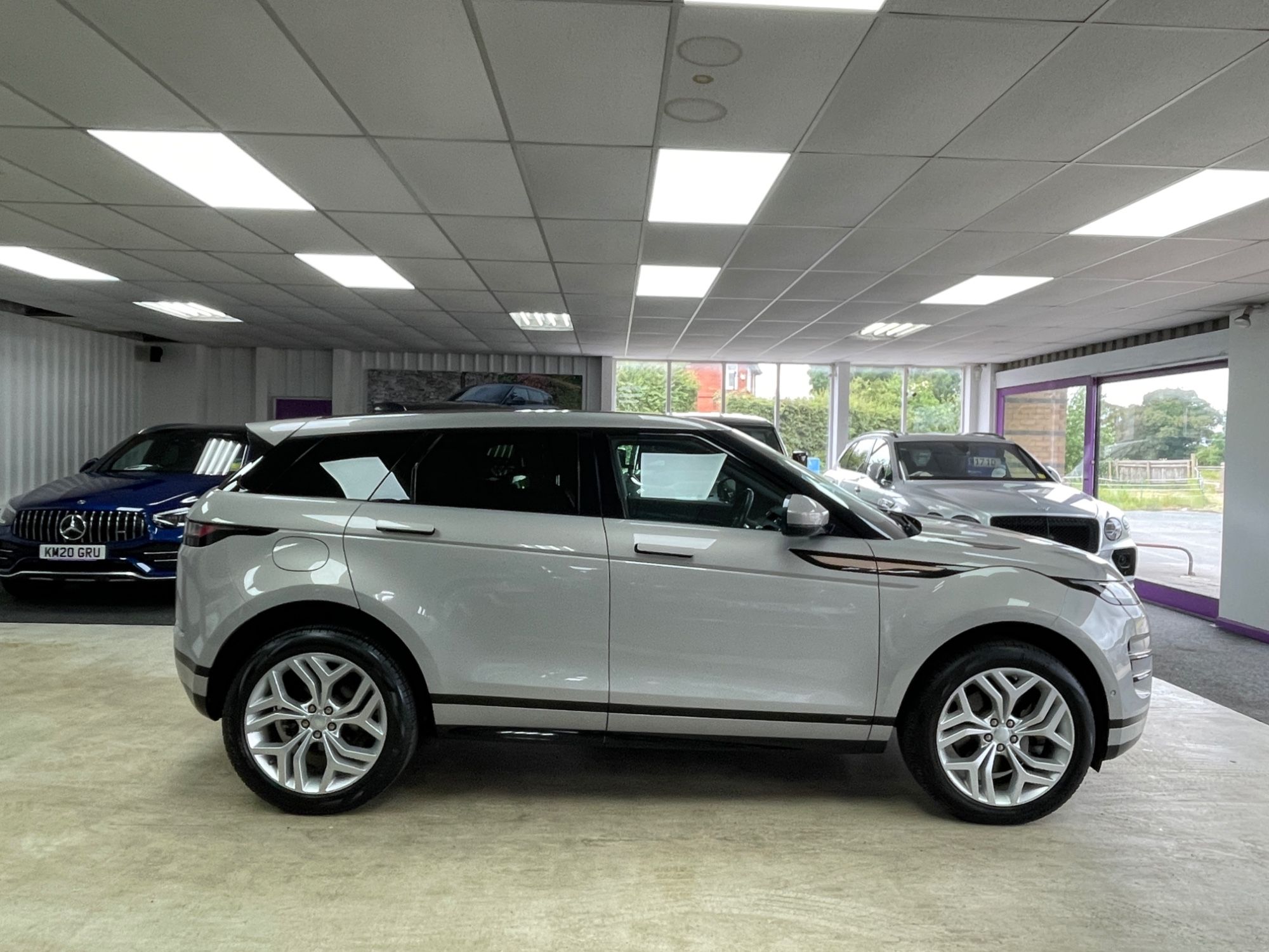 USED 2019 19 LAND ROVER RANGE ROVER EVOQUE 2.0 D180 R-Dynamic SE SUV 5dr Diesel Auto 4WD Euro 6 (s/s) (180 ps) 