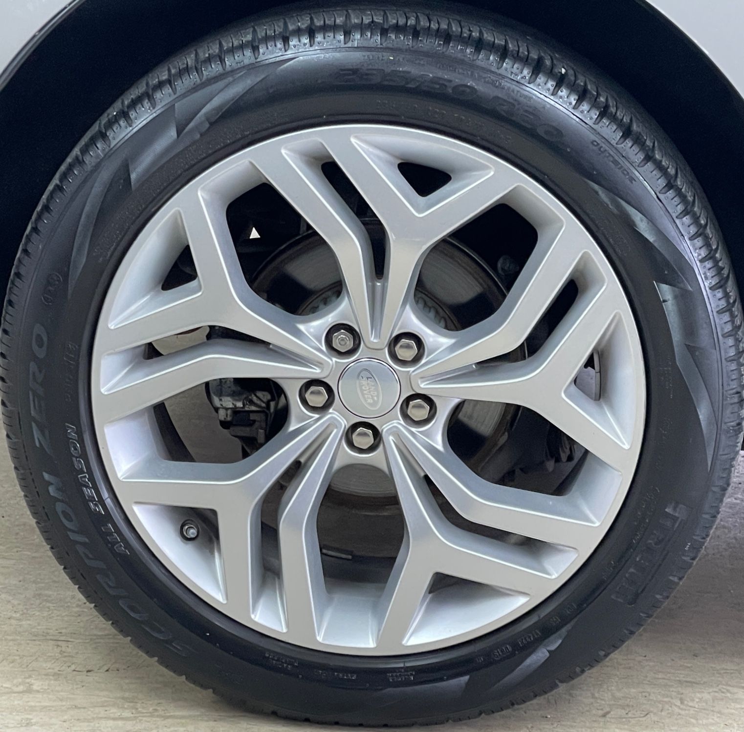 USED 2019 19 LAND ROVER RANGE ROVER EVOQUE 2.0 D180 R-Dynamic SE SUV 5dr Diesel Auto 4WD Euro 6 (s/s) (180 ps) 