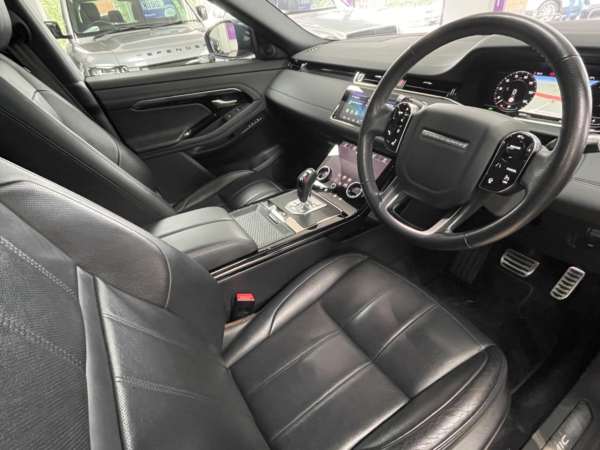 USED 2019 19 LAND ROVER RANGE ROVER EVOQUE 2.0 D180 R-Dynamic SE SUV 5dr Diesel Auto 4WD Euro 6 (s/s) (180 ps) 
