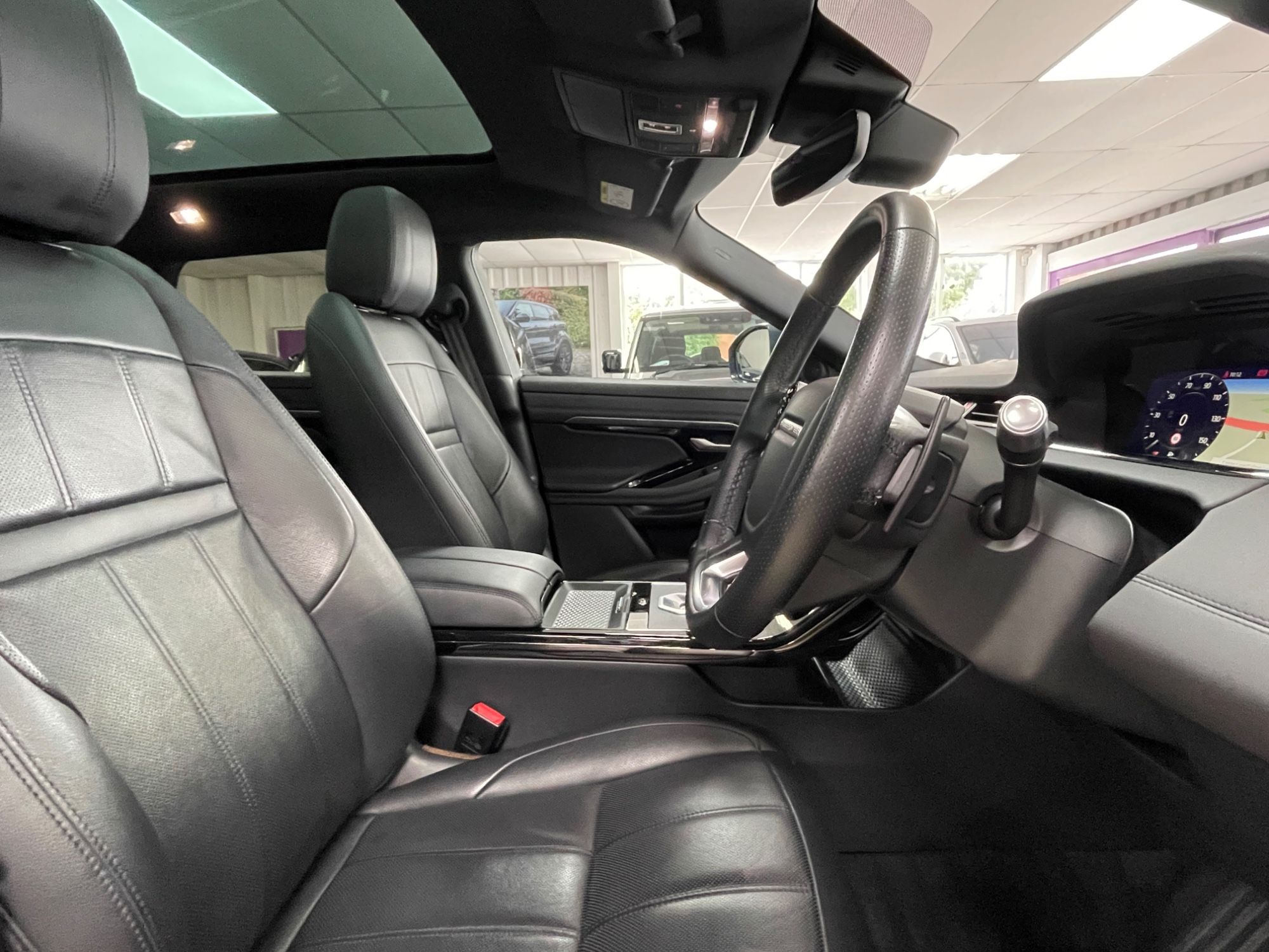 USED 2019 19 LAND ROVER RANGE ROVER EVOQUE 2.0 D180 R-Dynamic SE SUV 5dr Diesel Auto 4WD Euro 6 (s/s) (180 ps) 