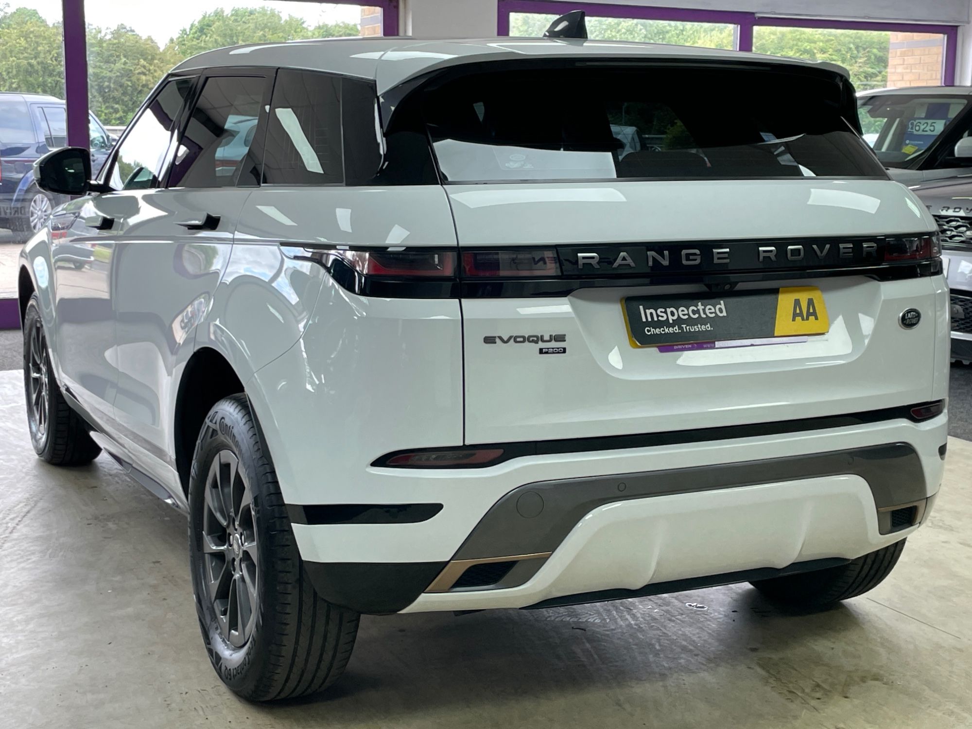 USED 2019 69 LAND ROVER RANGE ROVER EVOQUE 2.0 P200 MHEV R-Dynamic SUV 5dr Petrol Auto 4WD Euro 6 (s/s) (200 ps) 
