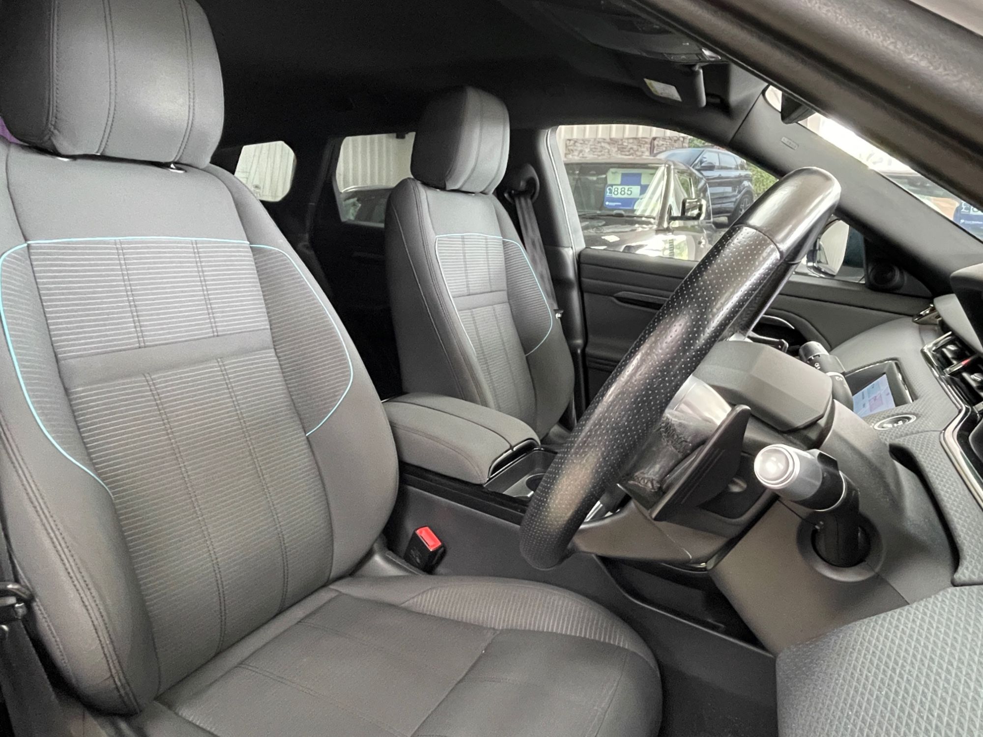 USED 2019 69 LAND ROVER RANGE ROVER EVOQUE 2.0 P200 MHEV R-Dynamic SUV 5dr Petrol Auto 4WD Euro 6 (s/s) (200 ps) 