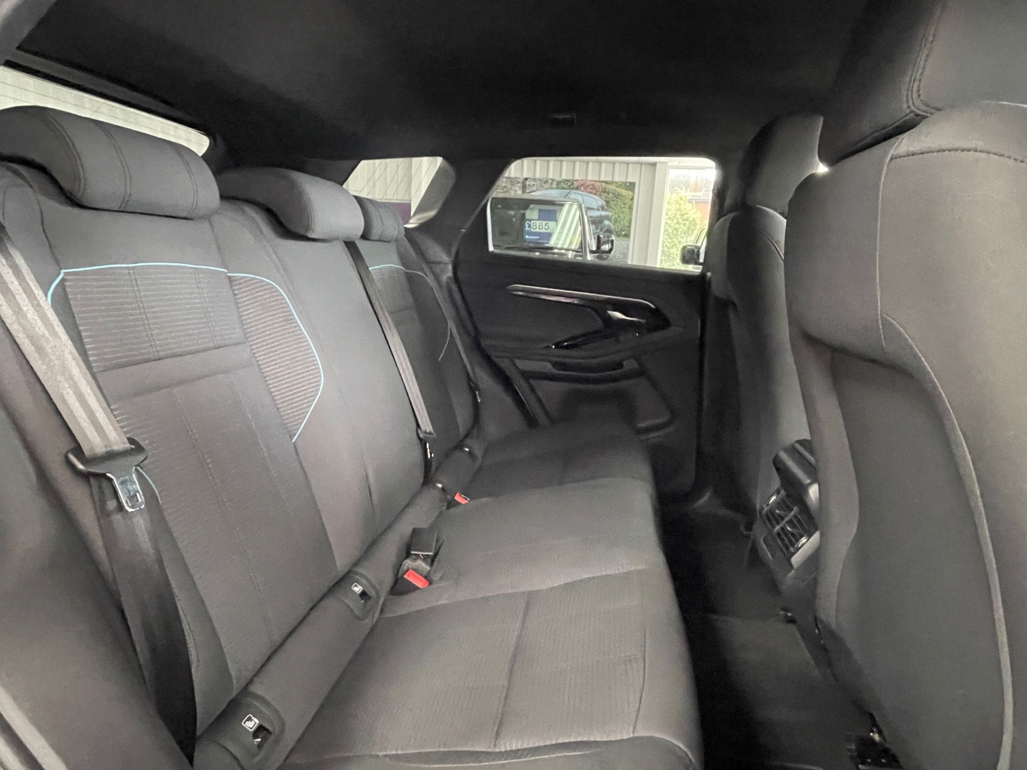 USED 2019 69 LAND ROVER RANGE ROVER EVOQUE 2.0 P200 MHEV R-Dynamic SUV 5dr Petrol Auto 4WD Euro 6 (s/s) (200 ps) 