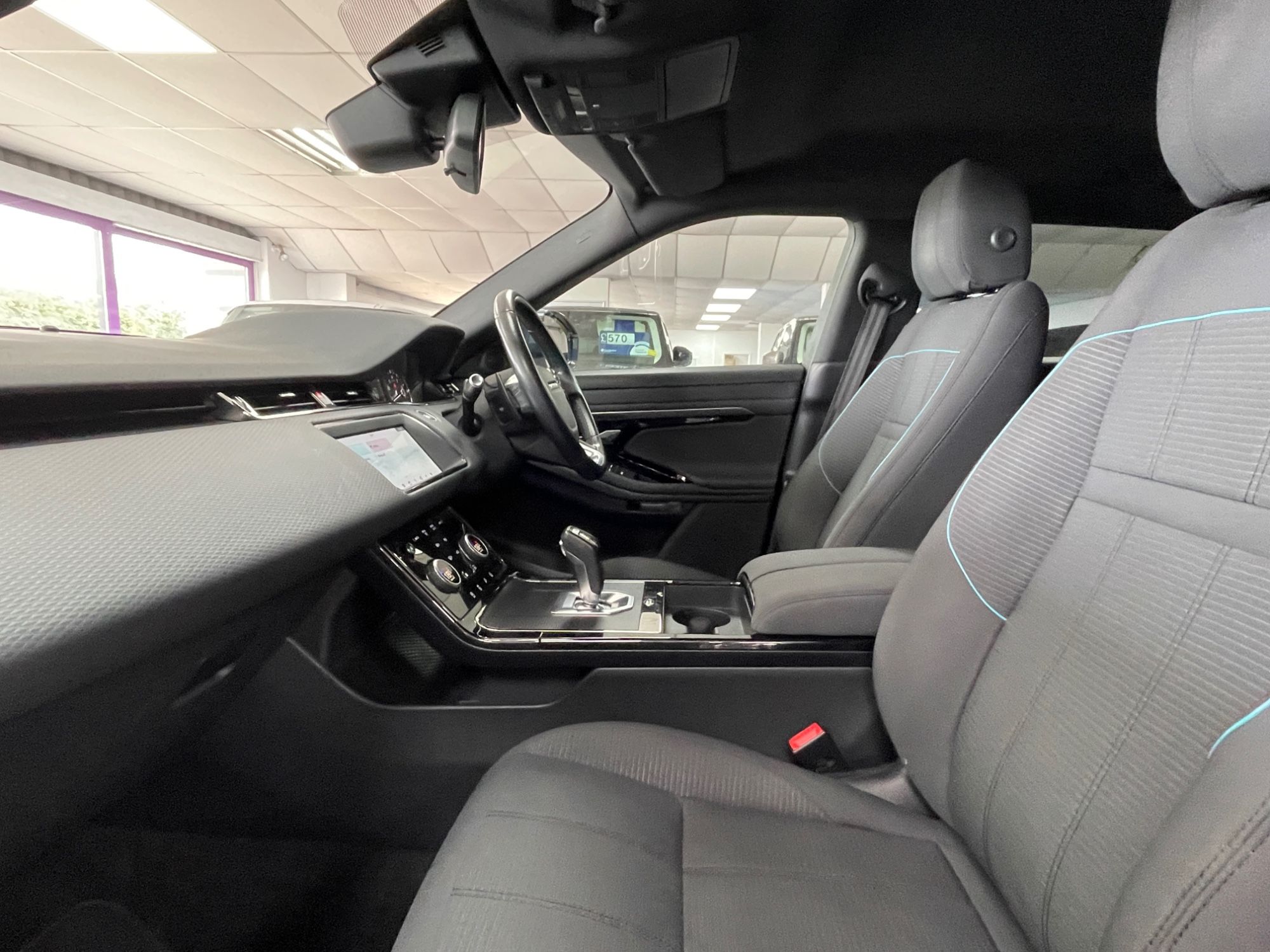 USED 2019 69 LAND ROVER RANGE ROVER EVOQUE 2.0 P200 MHEV R-Dynamic SUV 5dr Petrol Auto 4WD Euro 6 (s/s) (200 ps) 
