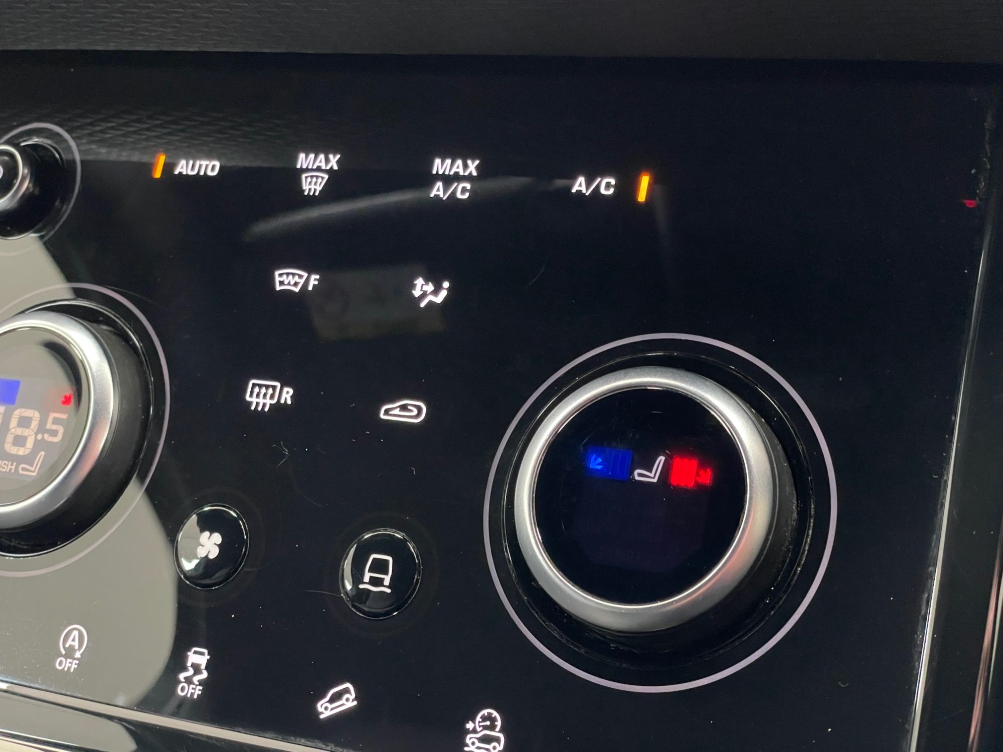USED 2019 69 LAND ROVER RANGE ROVER EVOQUE 2.0 P200 MHEV R-Dynamic SUV 5dr Petrol Auto 4WD Euro 6 (s/s) (200 ps) 