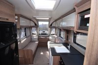 USED 2018 BAILEY UNICORN BARCELONA Twin Axle French Bed End Washroom