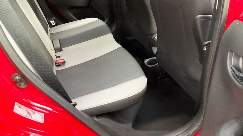 2017 Toyota Aygo in red — photo 9 of 10