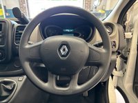 USED 2018 18 RENAULT TRAFIC 1.6 dCi 27 Business+ Panel Van 5dr Diesel Manual SWB Standard Roof Euro 6 (120 ps) USB POINT+6 SERVICE'S UP TO DATE