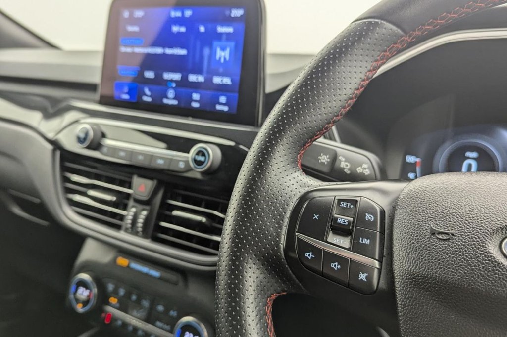 USED 2022 22 FORD KUGA 2.5 EcoBoost Duratec 14.4kWh ST-Line SUV 5dr Petrol Plug-in Hybrid CVT Euro 6 (s/s) (225 ps) Car Play, Rear Camera, Sat Nav
