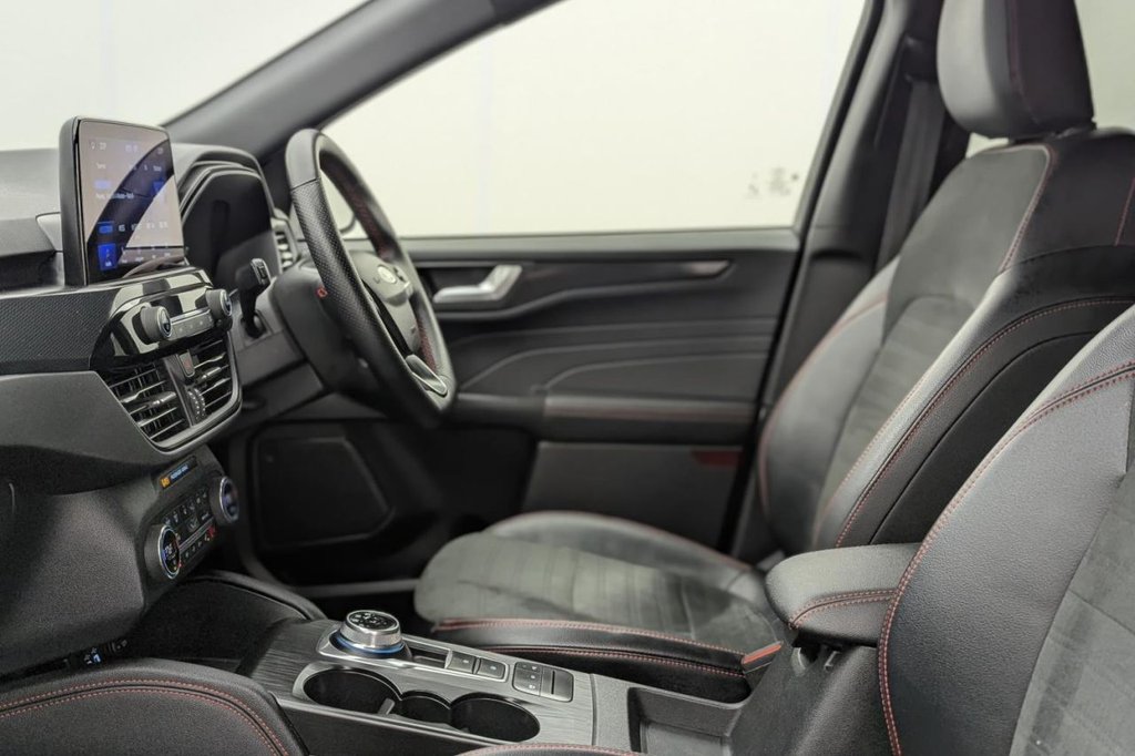 USED 2022 22 FORD KUGA 2.5 EcoBoost Duratec 14.4kWh ST-Line SUV 5dr Petrol Plug-in Hybrid CVT Euro 6 (s/s) (225 ps) Car Play, Rear Camera, Sat Nav