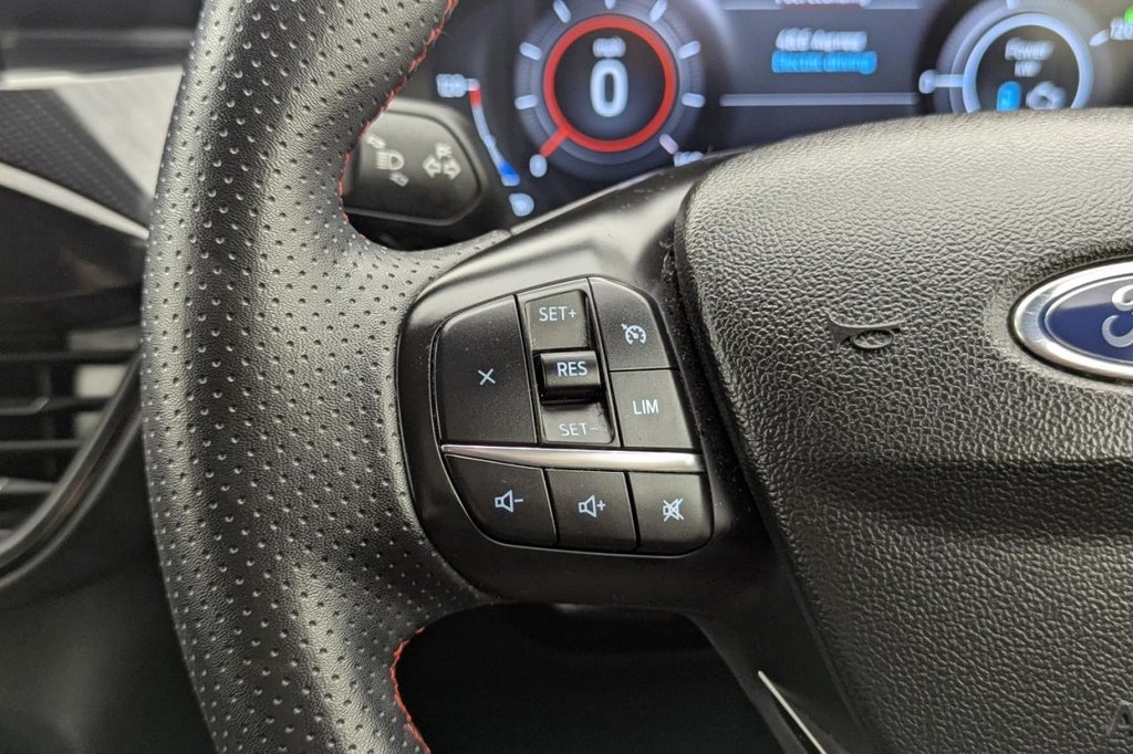 USED 2022 22 FORD KUGA 2.5 EcoBoost Duratec 14.4kWh ST-Line SUV 5dr Petrol Plug-in Hybrid CVT Euro 6 (s/s) (225 ps) Car Play, Rear Camera, Sat Nav