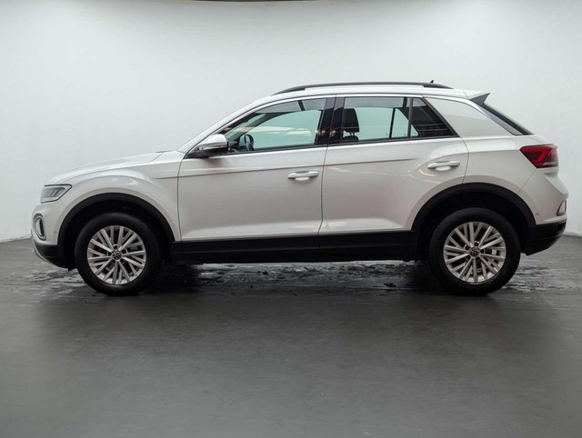 USED 2022 72 VOLKSWAGEN T-ROC 1.0 T-Roc Life TSI 5dr CLICK+COLLECT / HOME DELIVERY