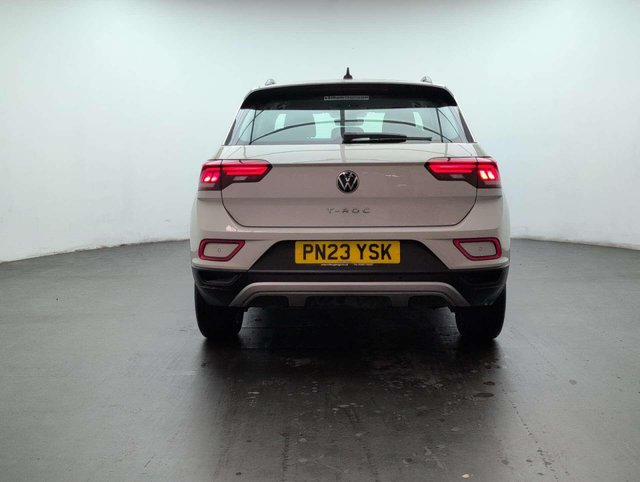 USED 2023 23 VOLKSWAGEN T-ROC 1.0 T-Roc Life TSI 5dr CLICK+COLLECT / HOME DELIVERY