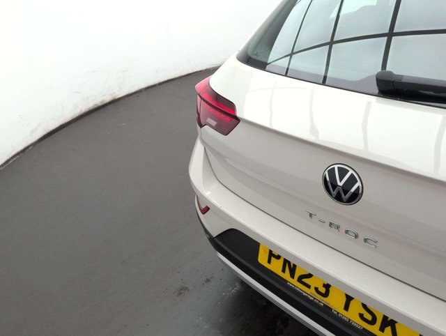 USED 2023 23 VOLKSWAGEN T-ROC 1.0 T-Roc Life TSI 5dr CLICK+COLLECT / HOME DELIVERY