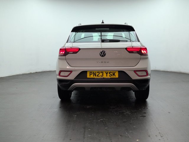 USED 2023 23 VOLKSWAGEN T-ROC 1.0 T-Roc Life TSI 5dr CLICK+COLLECT / HOME DELIVERY