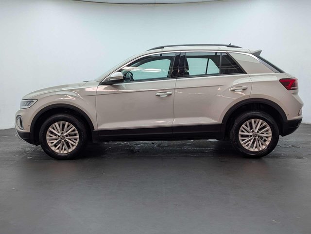 USED 2023 23 VOLKSWAGEN T-ROC 1.0 T-Roc Life TSI 5dr CLICK+COLLECT / HOME DELIVERY