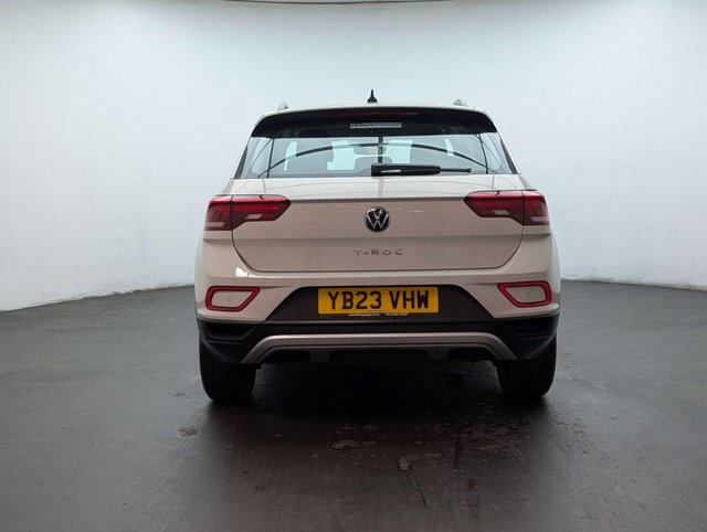 USED 2023 23 VOLKSWAGEN T-ROC 1.0 T-Roc Life TSI 5dr CLICK+COLLECT / HOME DELIVERY