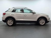 USED 2023 23 VOLKSWAGEN T-ROC 1.0 T-Roc Life TSI 5dr CLICK+COLLECT / HOME DELIVERY