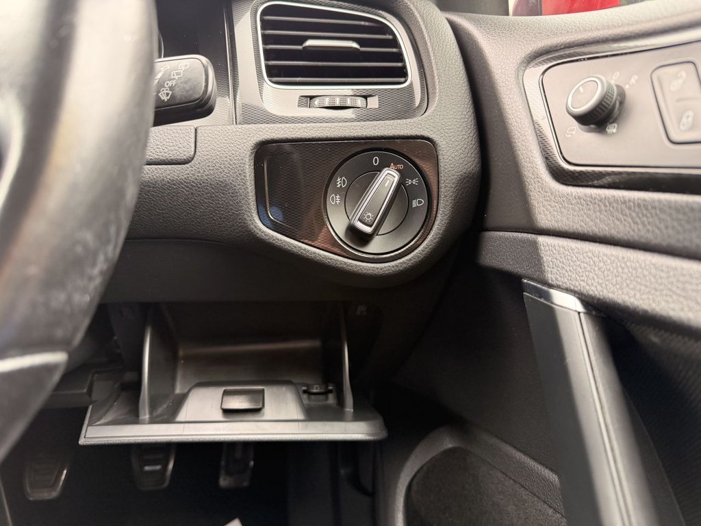 USED 2016 16 VOLKSWAGEN GOLF 2.0 TDI BlueMotion Tech GTD Hatchback 5dr Diesel Manual Euro 6 (s/s) (184 ps) Parking Sensors, Sat Nav