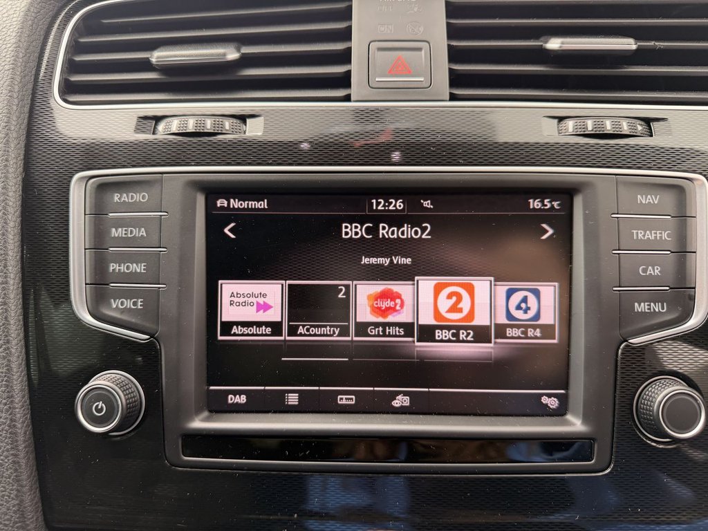 USED 2016 16 VOLKSWAGEN GOLF 2.0 TDI BlueMotion Tech GTD Hatchback 5dr Diesel Manual Euro 6 (s/s) (184 ps) Parking Sensors, Sat Nav
