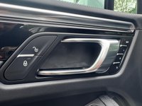 USED 2019 68 PORSCHE MACAN 2.0T SUV 5dr Petrol PDK 4WD Euro 6 (s/s) (245 ps) *******FULL SERVICE HISTORY*******