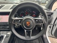 USED 2019 68 PORSCHE MACAN 2.0T SUV 5dr Petrol PDK 4WD Euro 6 (s/s) (245 ps) *******FULL SERVICE HISTORY*******
