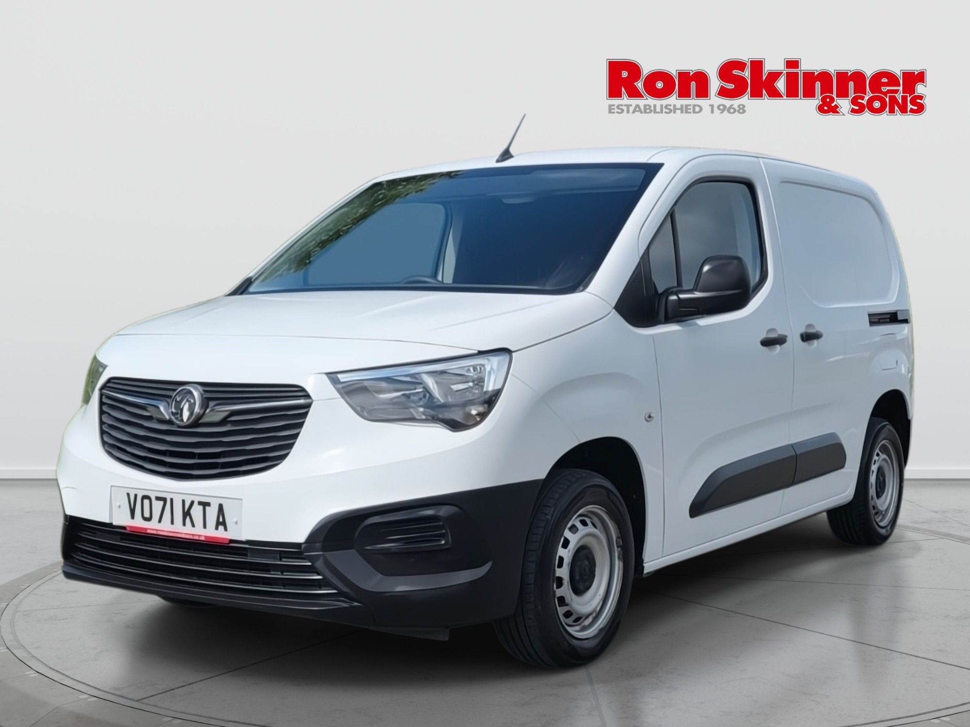 USED 2021 71 VAUXHALL COMBO 1.5 Turbo D 2000 Edition Panel Van 4dr Diesel Manual L1 H1 Euro 6 (s/s) (75 ps) 