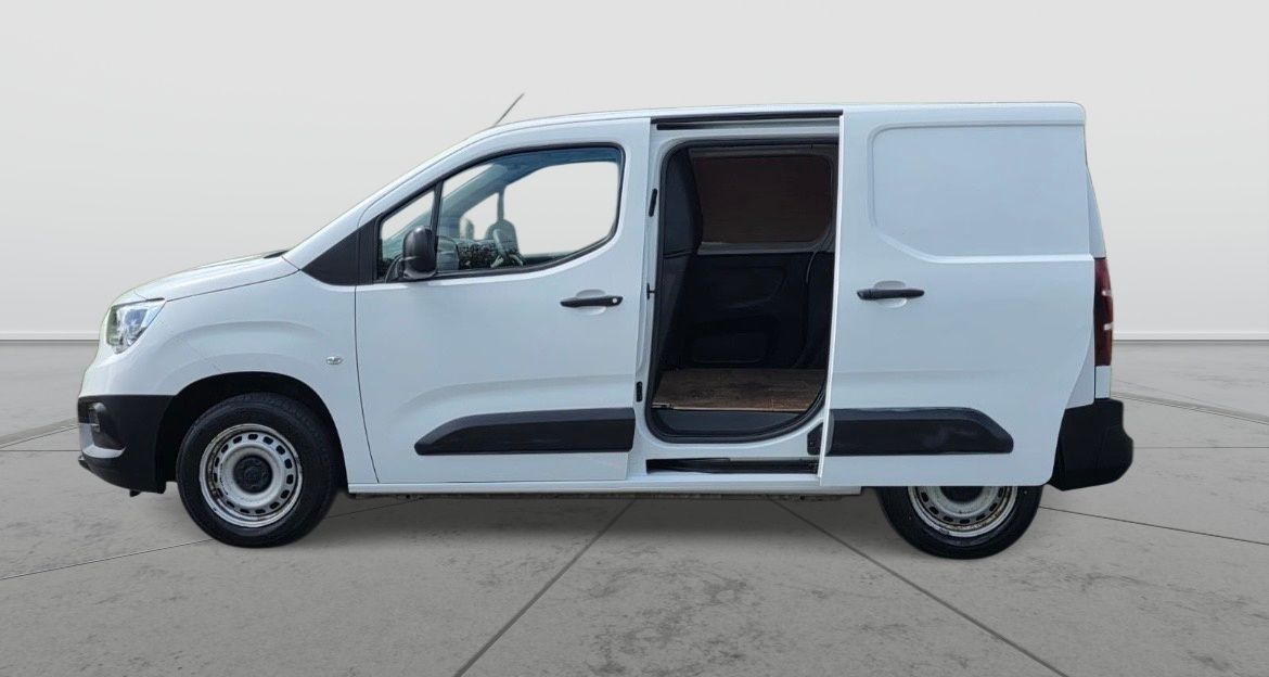 USED 2021 71 VAUXHALL COMBO 1.5 Turbo D 2000 Edition Panel Van 4dr Diesel Manual L1 H1 Euro 6 (s/s) (75 ps) 