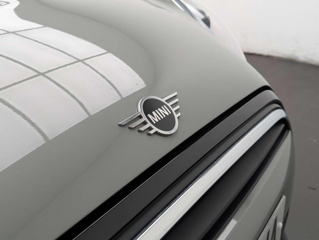 USED 2022 22 MINI HATCH 1.5 Cooper Classic 3dr CLICK+COLLECT / HOME DELIVERY