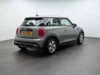 USED 2022 22 MINI HATCH 1.5 Cooper Classic 3dr CLICK+COLLECT / HOME DELIVERY