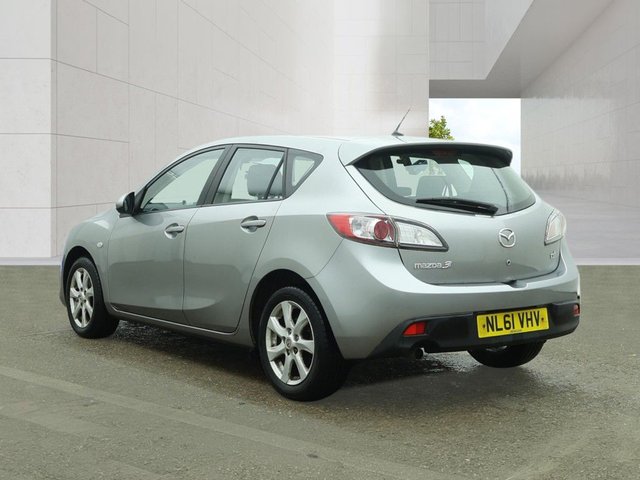 View our MAZDA MAZDA3