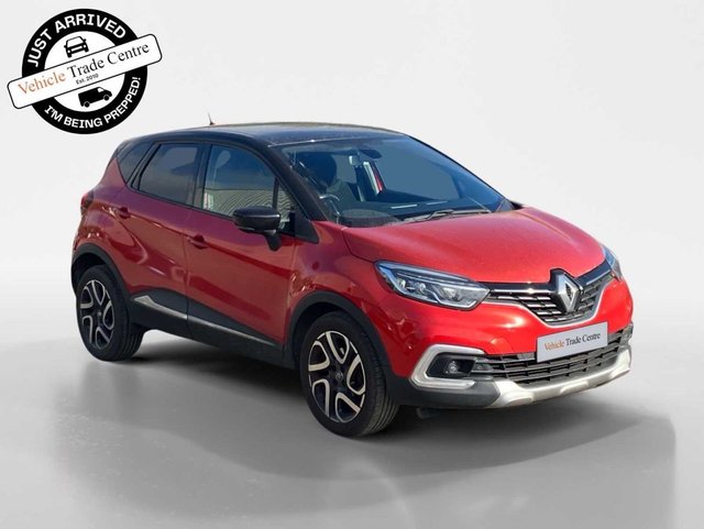 View our RENAULT CAPTUR