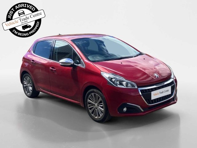View our PEUGEOT 208